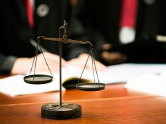 上海刑事律師 信用卡套現違法嗎？